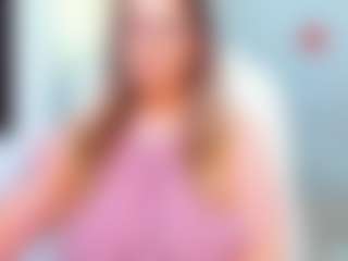 Live cam show with evelynerosse - Petite on Camsoda