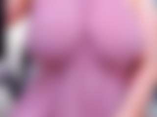 Live cam show with evelynerosse - Office on Camsoda