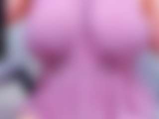 Live cam show with evelynerosse - Big Ass MILF on Mixed Magazine Live