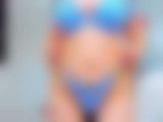 evelynerosse's Live Sex Cam Show