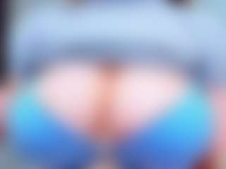 evelynerosse's Live Sex Cam Show