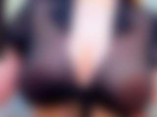 Live cam show with evelynerosse - Petite on Camsoda