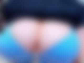 evelynerosse's Live Sex Cam Show