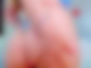 Live cam show with evelynerosse - Living Room on liverealitysex.com