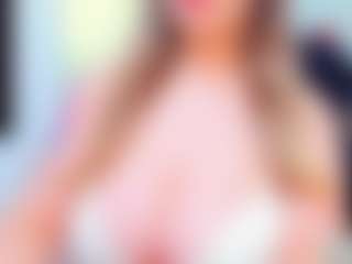 evelynerosse's Live Sex Cam Show
