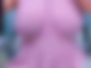 Live cam show with evelynerosse - Curvy Middle Aged on Camsoda