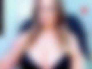 Live cam show with evelynerosse - Young Adult on Camsoda