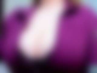 Live cam show with evelynerosse - Blonde Hair on Camming Site