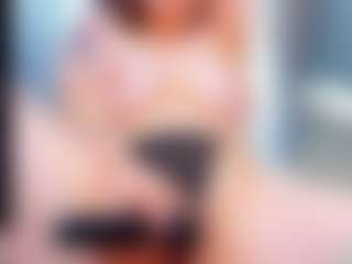 evelynerosse's Live Sex Cam Show