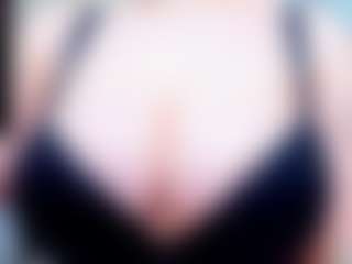 evelynerosse's Live Sex Cam Show