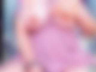 Live cam show with evelynerosse - Blonde Hair Middle Aged on Camsoda