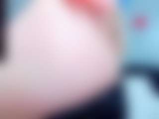 Live cam show with evelynerosse - Drinking on Gym Cam Girls