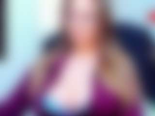 evelynerosse's Live Sex Cam Show
