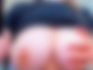 Live cam show with evelynerosse - Amateur on studioflirtlive.com