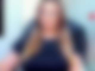 Live cam show with evelynerosse - Pantyhose on pussylord.com