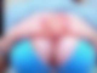 evelynerosse's Live Sex Cam Show