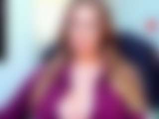 Live cam show with evelynerosse - Handjob on SpunkLive