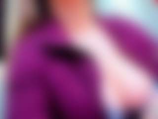 Live cam show with evelynerosse - Curvy Middle Aged on hrnylive.com