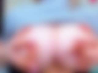 Live cam show with evelynerosse - Blonde Hair on Pornisteam.com