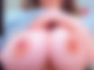 Live cam show with evelynerosse - Blonde Hair Blowjob on studioflirtlive.com