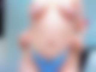 evelynerosse's Live Sex Cam Show