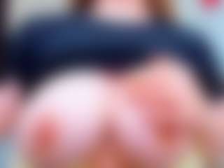 Show en direct avec evelynerosse - Big Tits MILF sur Camsoda