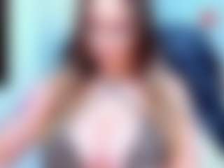 Live cam show with evelynerosse - Petite Teen (18+) on Taboo Cams XXX