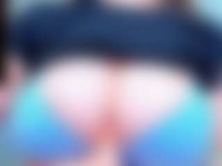Show en direct avec evelynerosse - Petite sur Camsoda