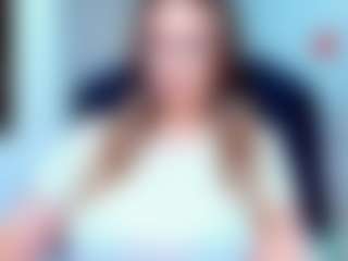 Live cam show with evelynerosse - Flashing on live.xbliss.ai