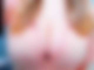 evelynerosse's Live Sex Cam Show