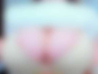 Live cam show with evelynerosse - Drinking on Camsoda