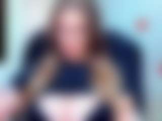 Live cam show with evelynerosse - Handjob on camwithhim.com