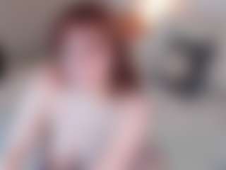 Live cam show with Sara - Big Tits MILF on TeamSkeetLive