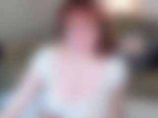 Live cam show with Sara - Red Hair Middle Aged on Latina Girls