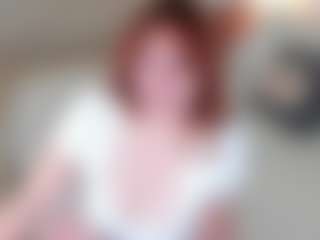 Live cam show with Sara - Middle Aged on Soda Cam