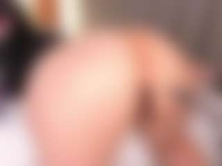 Live cam show with VERONICA - Shaved on Camsoda