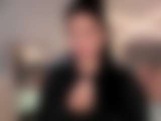 Live cam show with VERONICA - Shaved on liverealitysex.com