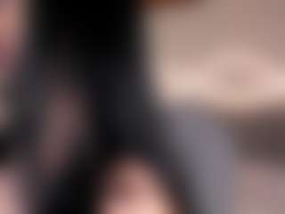 Live cam show with VERONICA - Living Room on Camming Site