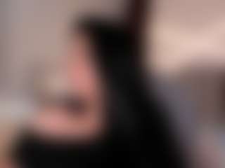 Live cam show with VERONICA - Living Room on fapnchat