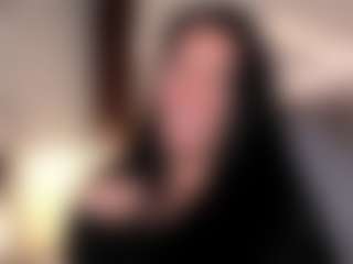 Live cam show with VERONICA - Shaved on Fit Hotties