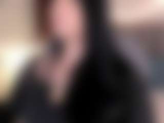 Live cam show with VERONICA - Living Room on 1on1-livenow