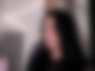 Live cam show with VERONICA - Shaved on TeamSkeetLive
