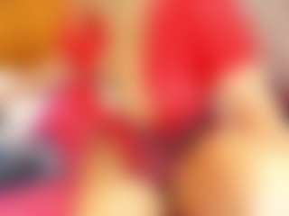 Live cam show with Esperanza Miller - Shaved Pussy on Fling VIP Chat