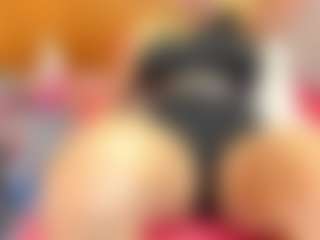 Live cam show with Esperanza Miller - Bedroom Mature on Strip Flash - Live Sex Shows