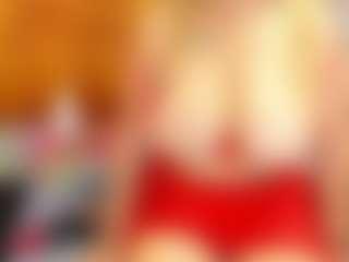 Esperanza Miller MILF webcam performer live streaming