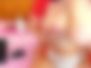 Esperanza Miller MILF webcam performer live streaming
