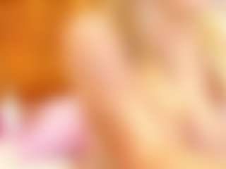 Esperanza Miller MILF webcam performer live streaming