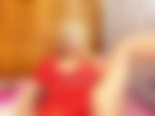 Esperanza Miller MILF webcam performer live streaming