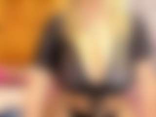 Live cam show with Esperanza Miller - Tease on Camsoda