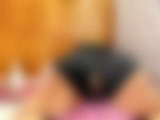 Live cam show with Esperanza Miller - Middle Aged on Camsoda